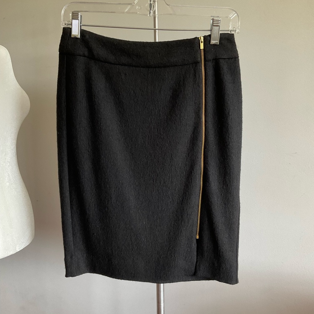 Banana Republic black pencil skirt 2P 2